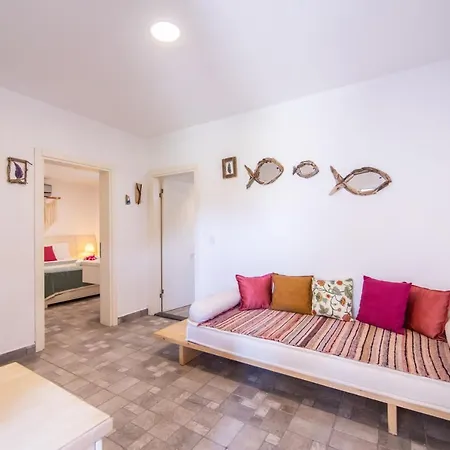 Hotel Kefi &