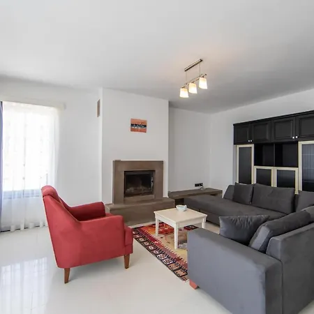 Kefi Beach&suites 3*