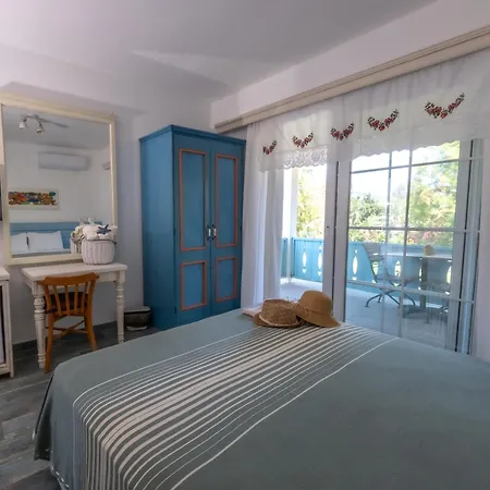 Kefi Beach&suites Hotel