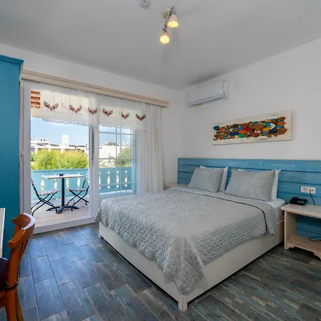 Kefi & Otel Ortakent