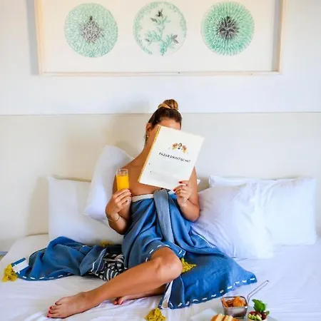 Kefi & 3* أورتاكنت