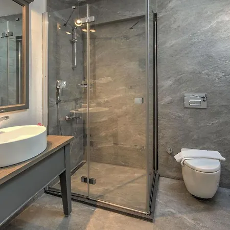 Kefi & أورتاكنت