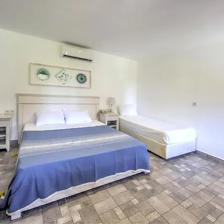 Kefi & 3* أورتاكنت