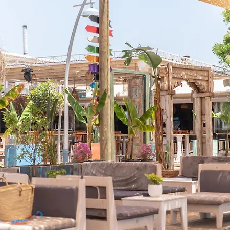 Отель Kefi & Ортакент