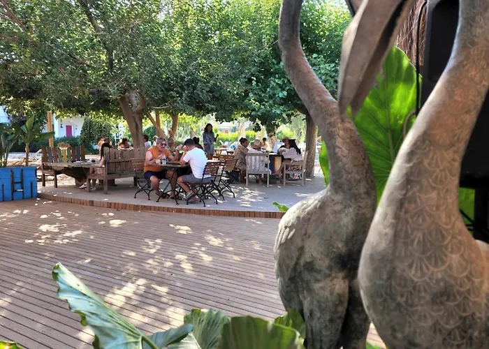 Hotel Kefi &